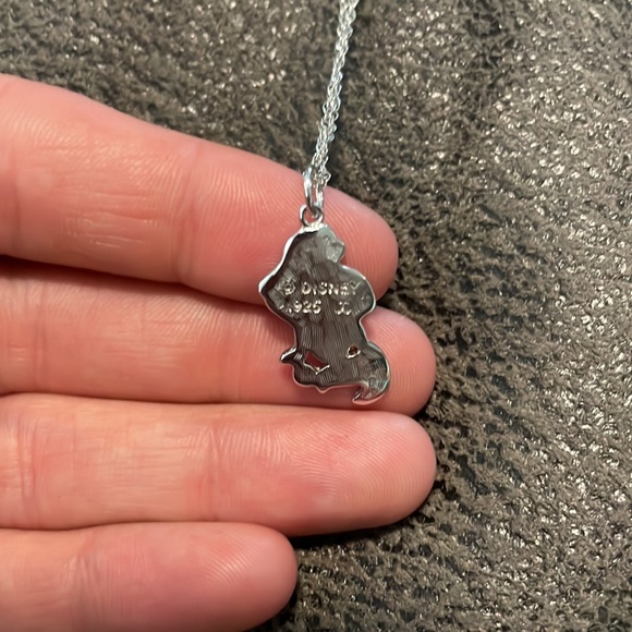 Vintage Ariel charm and necklace - Picture 4 of 4